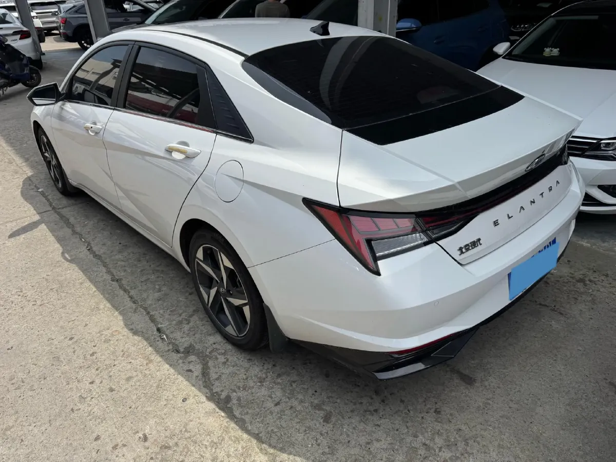 2022 Hyundai Elantra 1.5L 115HP L4 CVT,autocango,china used car exporter,china ev exporter,chinese used car exporter,chinese used ev exporter