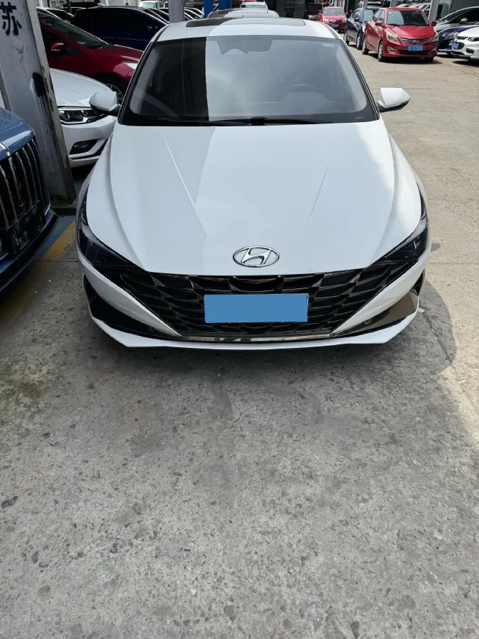 2022 Hyundai Elantra 1.5L 115HP L4 CVT,autocango,china used car exporter,china ev exporter,chinese used car exporter,chinese used ev exporter