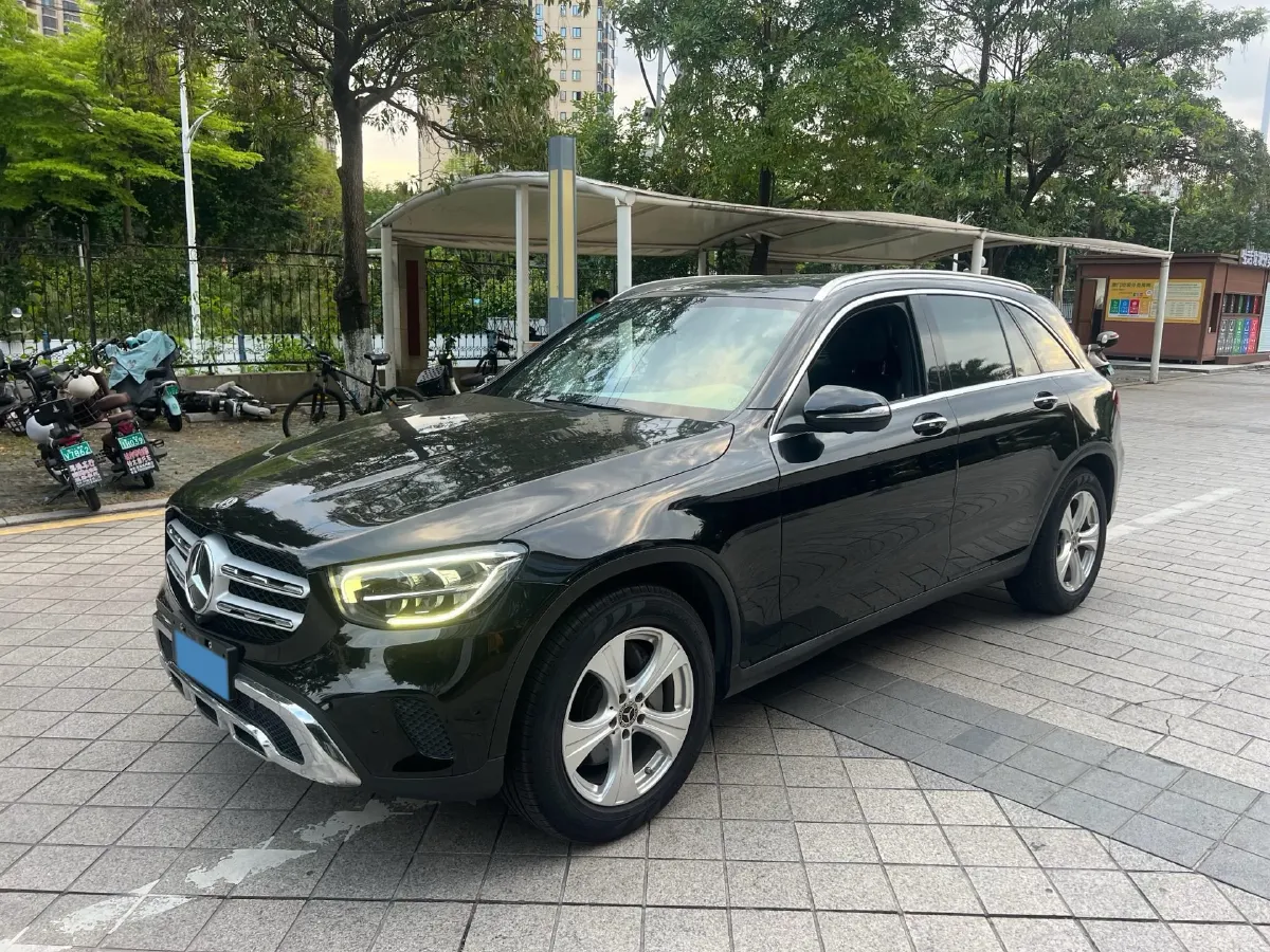 2020 Mercedes-Benz GLC Class 2.0T 197HP L4 9AT,autocango,china used car exporter,china ev exporter,chinese used car exporter,chinese used ev exporter
