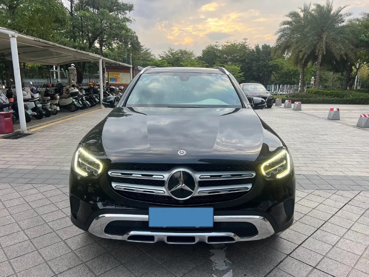 2020 Mercedes-Benz GLC Class 2.0T 197HP L4 9AT,autocango,china used car exporter,china ev exporter,chinese used car exporter,chinese used ev exporter