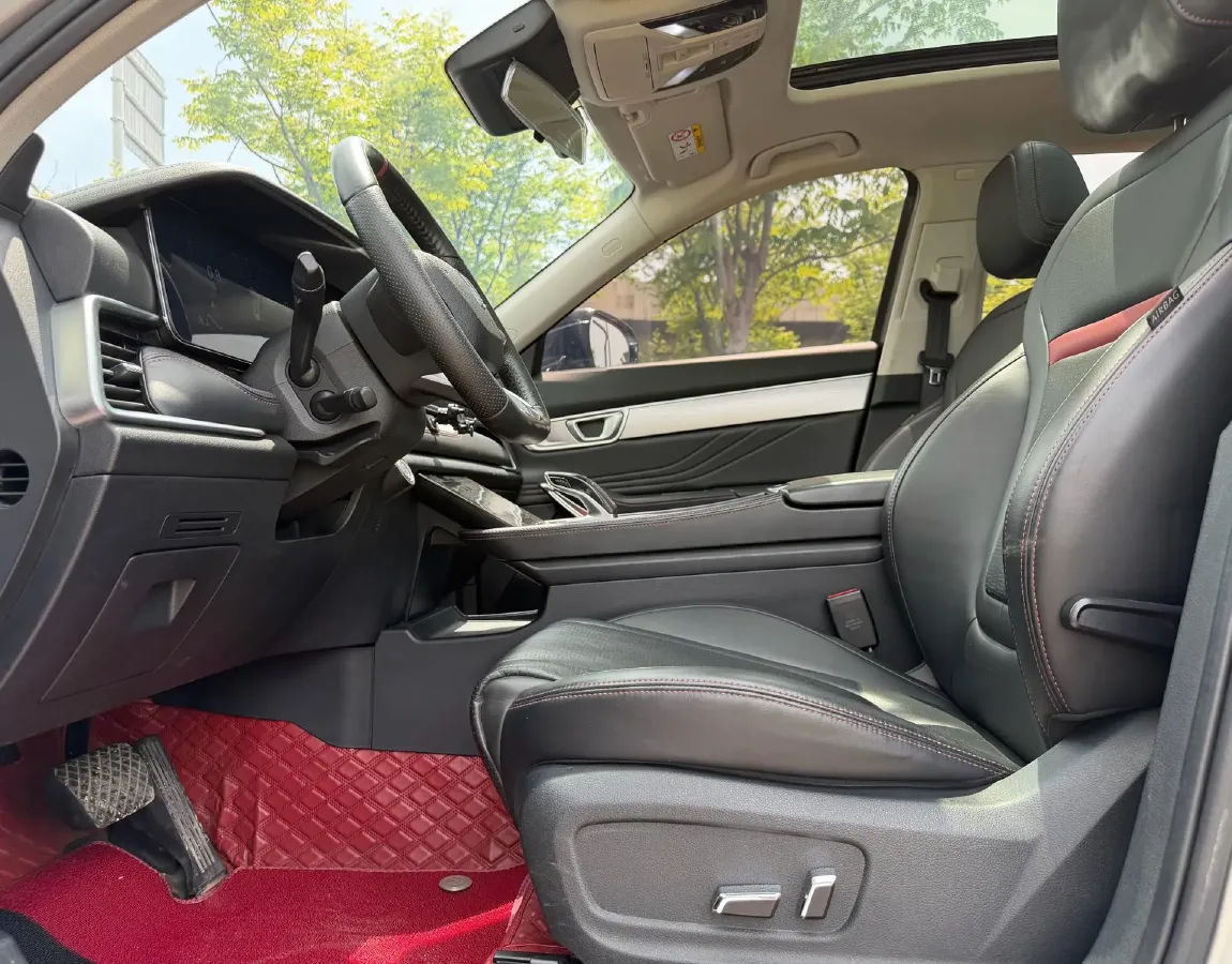 2020 Bestune T99 2.0T 224HP L4 6AT,autocango,china used car exporter,china ev exporter,chinese used car exporter,chinese used ev exporter