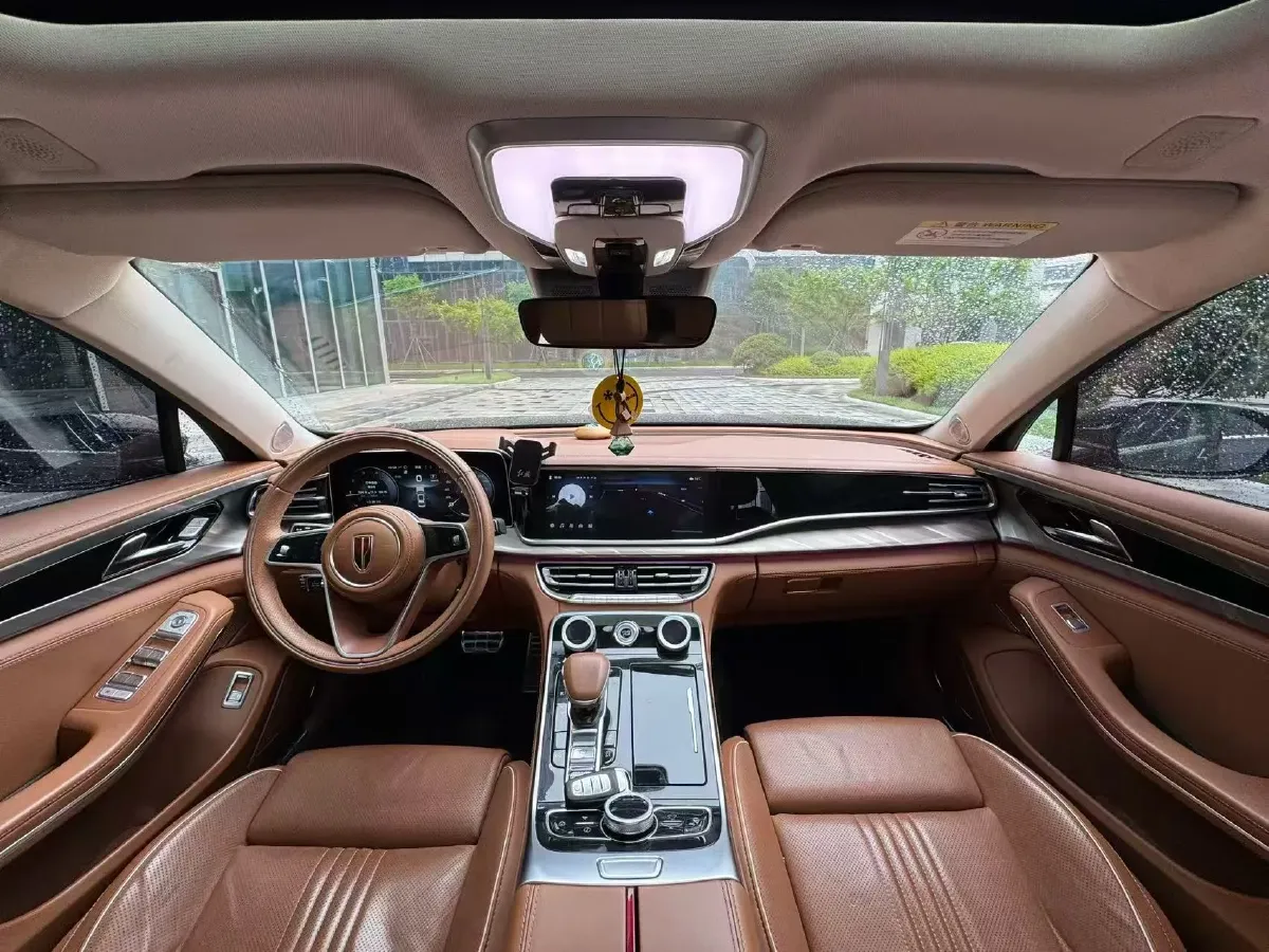 2020 HongQi H9 2.0T 252HP L4 7DCT,autocango,china used car exporter,china ev exporter,chinese used car exporter,chinese used ev exporter