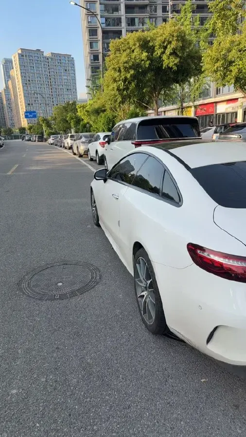 2020 Mercedes-Benz E Class 1.5T 184HP L4 9AT,autocango,china used car exporter,china ev exporter,chinese used car exporter,chinese used ev exporter