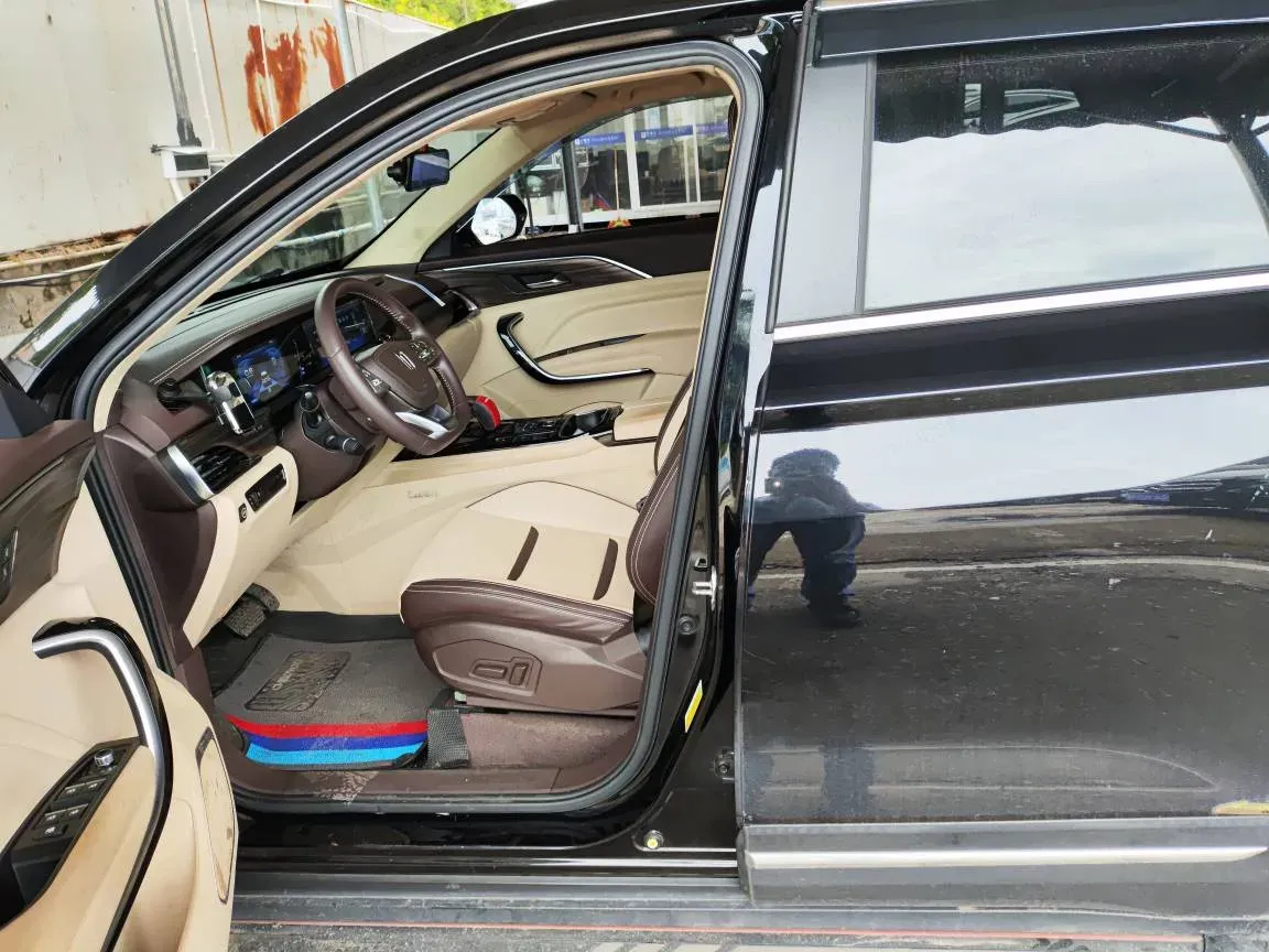 2021 Bestune T77 1.5T 169HP L4 7DCT,autocango,china used car exporter,china ev exporter,chinese used car exporter,chinese used ev exporter