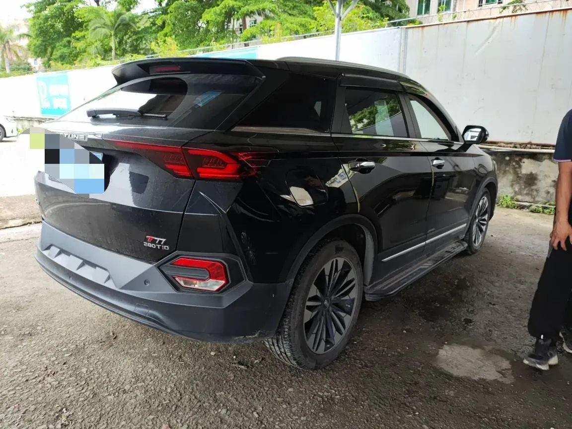 2021 Bestune T77 1.5T 169HP L4 7DCT,autocango,china used car exporter,china ev exporter,chinese used car exporter,chinese used ev exporter