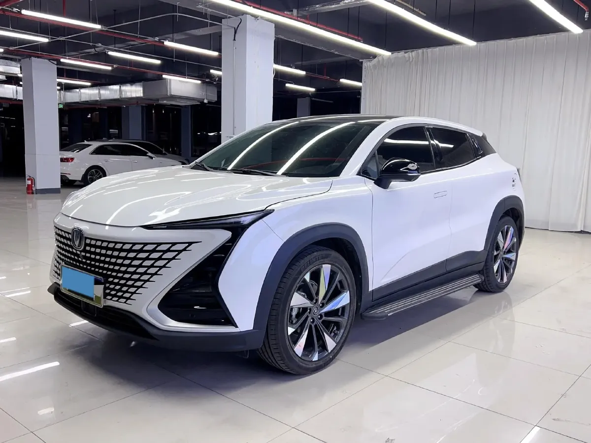 2021 ChangAn UNI-T 1.5T 180HP L4 7DCT,autocango,china used car exporter,china ev exporter,chinese used car exporter,chinese used ev exporter