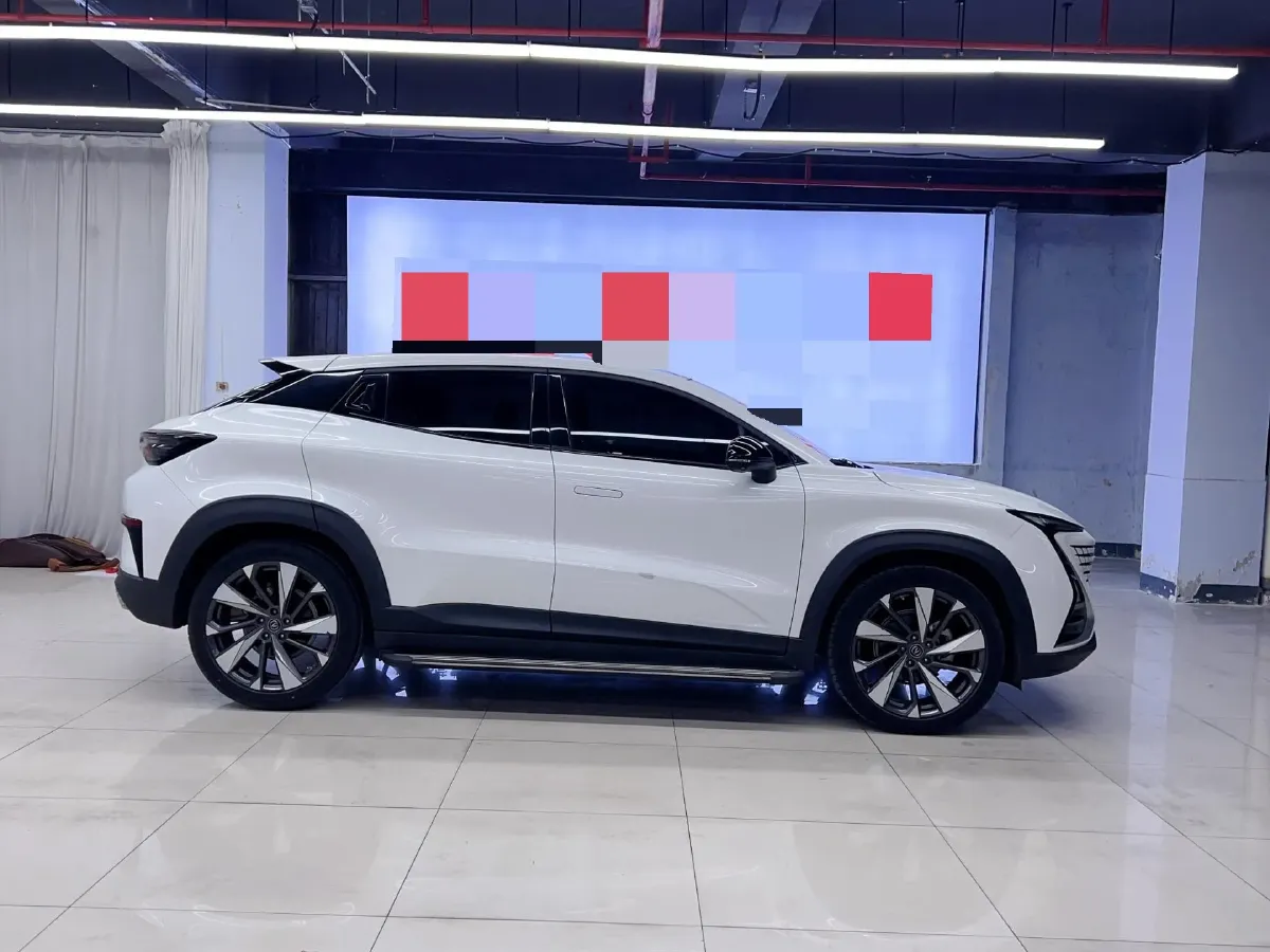 2021 ChangAn UNI-T 1.5T 180HP L4 7DCT,autocango,china used car exporter,china ev exporter,chinese used car exporter,chinese used ev exporter