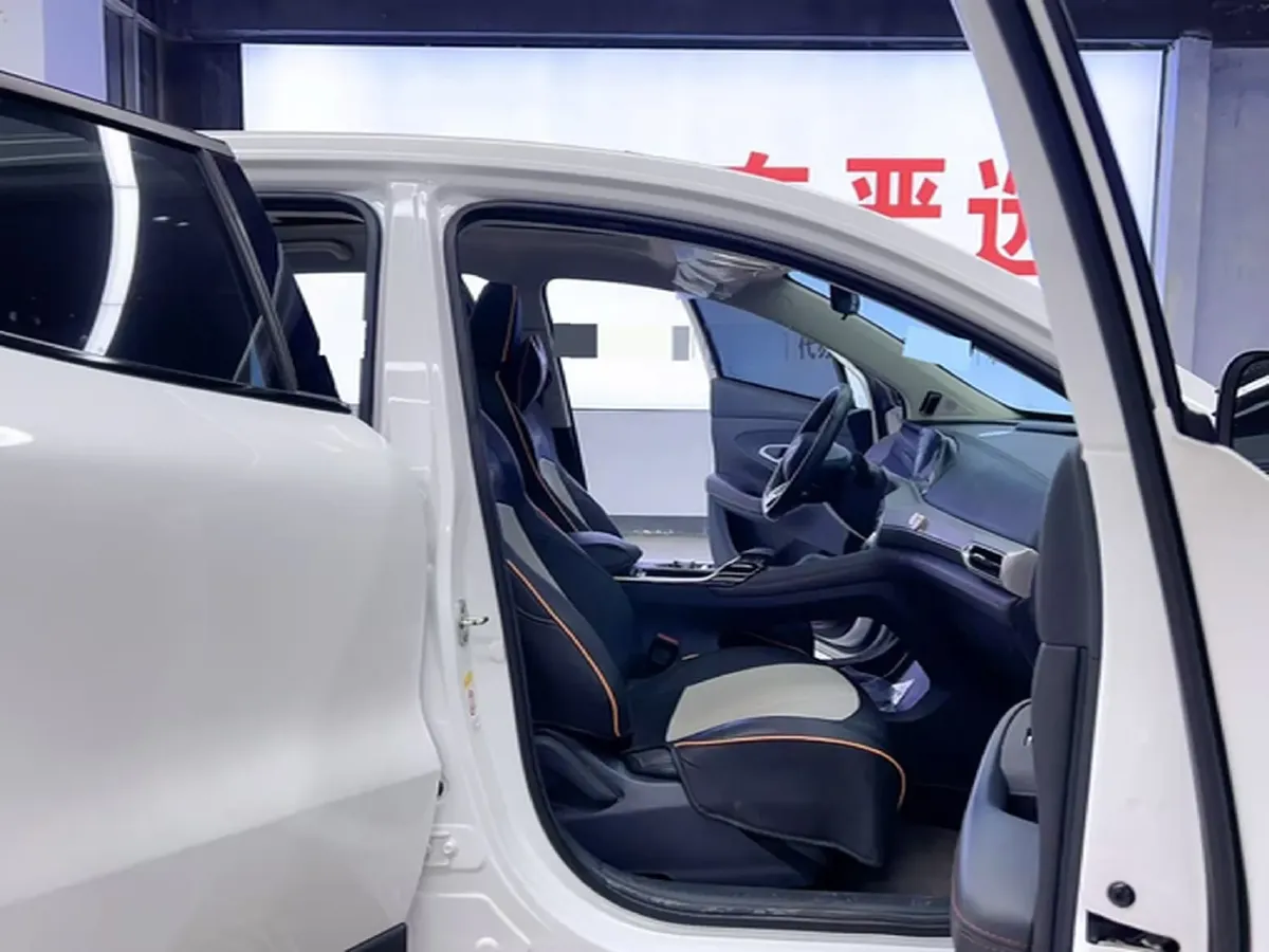 2021 ChangAn UNI-T 1.5T 180HP L4 7DCT,autocango,china used car exporter,china ev exporter,chinese used car exporter,chinese used ev exporter