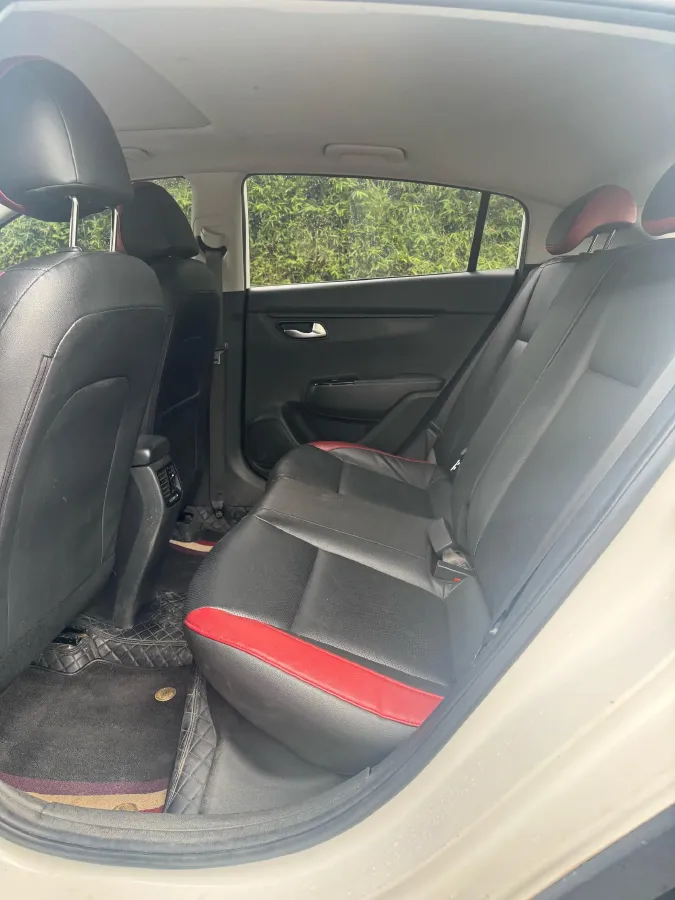 2018 Kia KX Cross 1.6L 123HP L4 6AT,autocango,china used car exporter,china ev exporter,chinese used car exporter,chinese used ev exporter