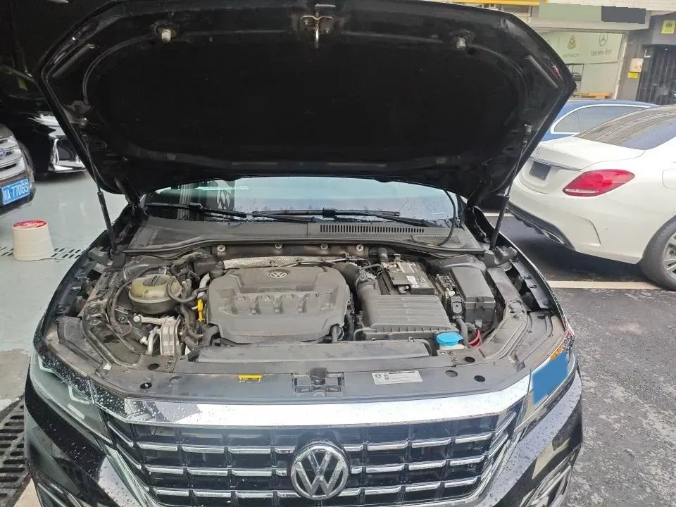 2019 Skoda Kodiak 2.0T 186HP L4 7DCT,autocango,china used car exporter,china ev exporter,chinese used car exporter,chinese used ev exporter