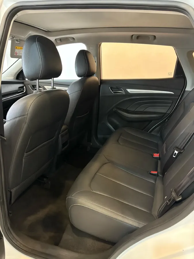 2018 Roewe RX5 1.5T 169HP L4 6MT,autocango,china used car exporter,china ev exporter,chinese used car exporter,chinese used ev exporter