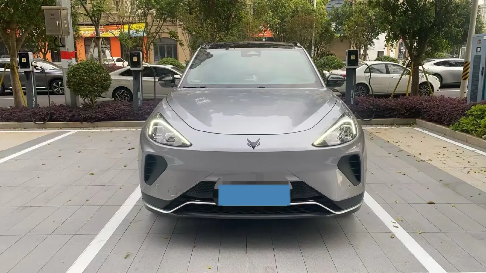 2022 ARCFOX αT BEV 65.6KWH,autocango,china used car exporter,china ev exporter,chinese used car exporter,chinese used ev exporter