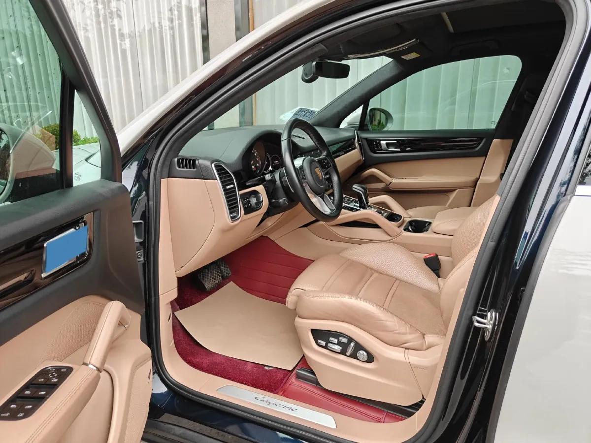 2021 Porsche Cayenne 2.0T 252HP L4 8AT PHEV 17.9KWH,autocango,china used car exporter,china ev exporter,chinese used car exporter,chinese used ev exporter