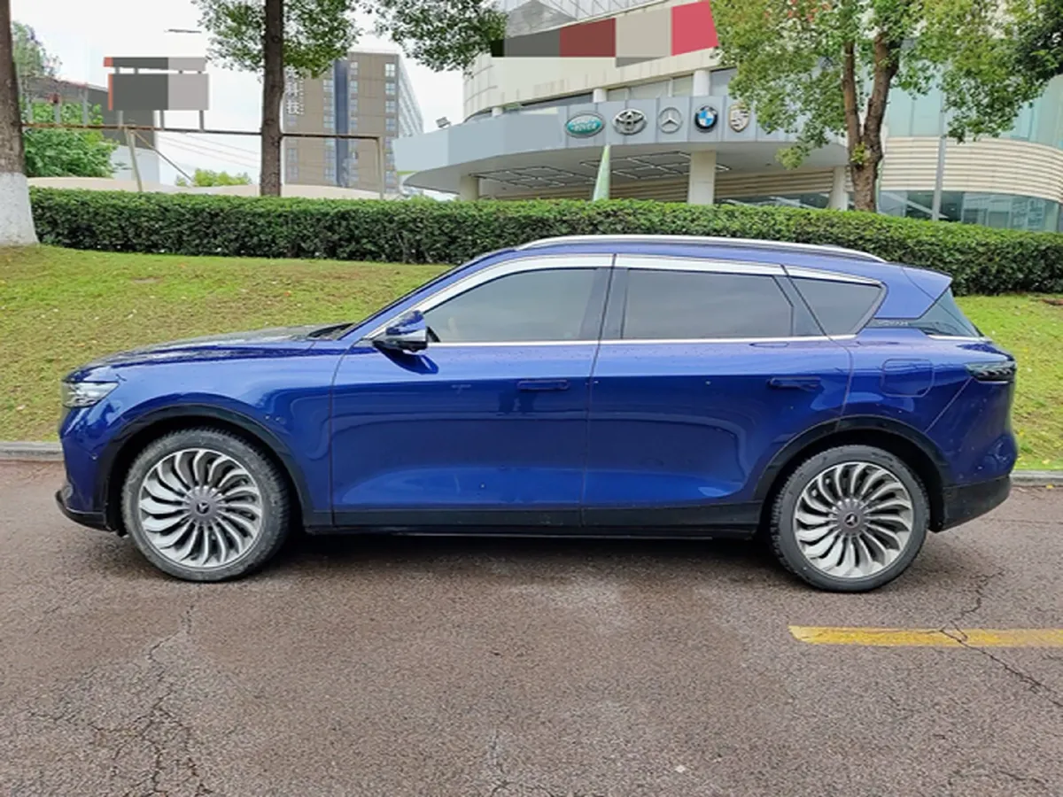 2022 Voyah FREE Range Extended 109HP REEV 33KWH,autocango,china used car exporter,china ev exporter,chinese used car exporter,chinese used ev exporter