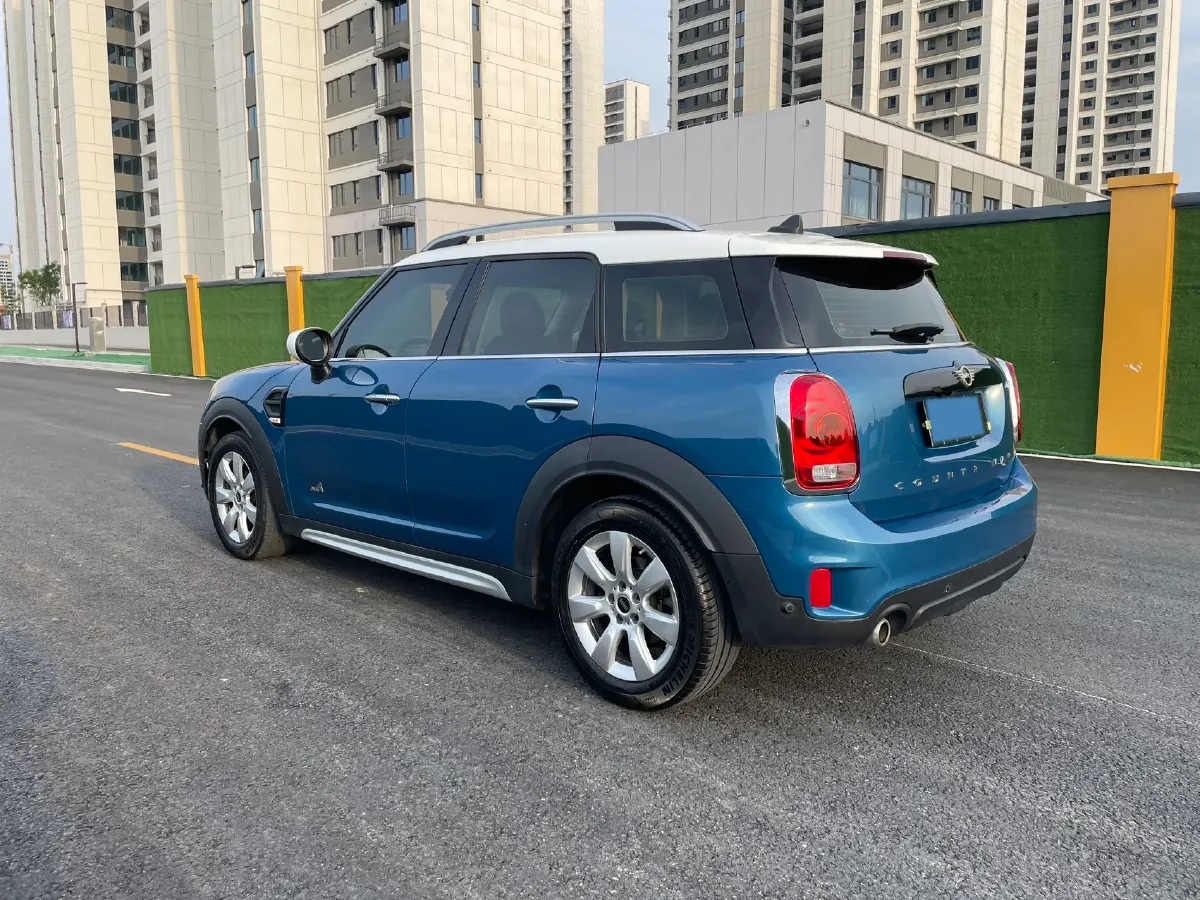 2020 MINI COUNTRYMAN 1.5T 136HP L3 8AT,autocango,china used car exporter,china ev exporter,chinese used car exporter,chinese used ev exporter