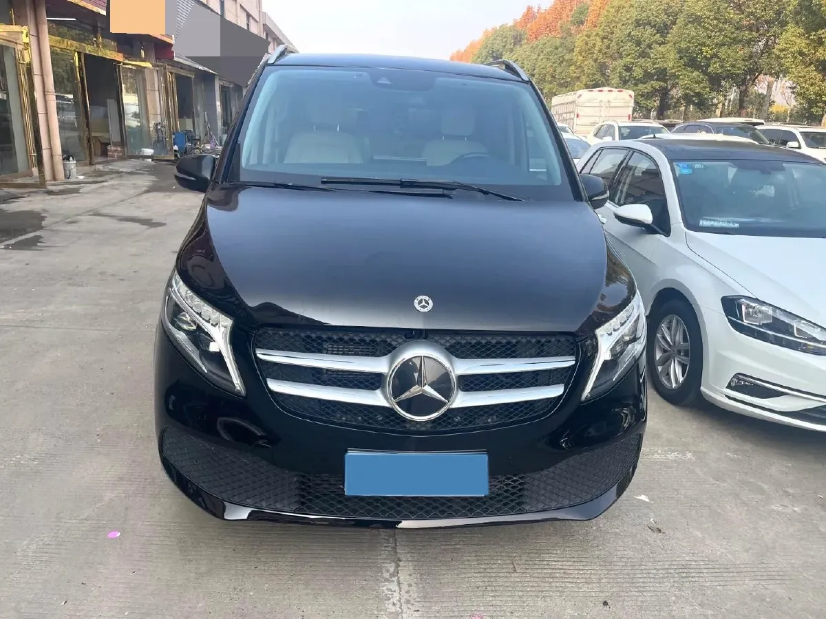 2021 Mercedes-Benz V Class 2.0T 211HP L4 9AT,autocango,china used car exporter,china ev exporter,chinese used car exporter,chinese used ev exporter