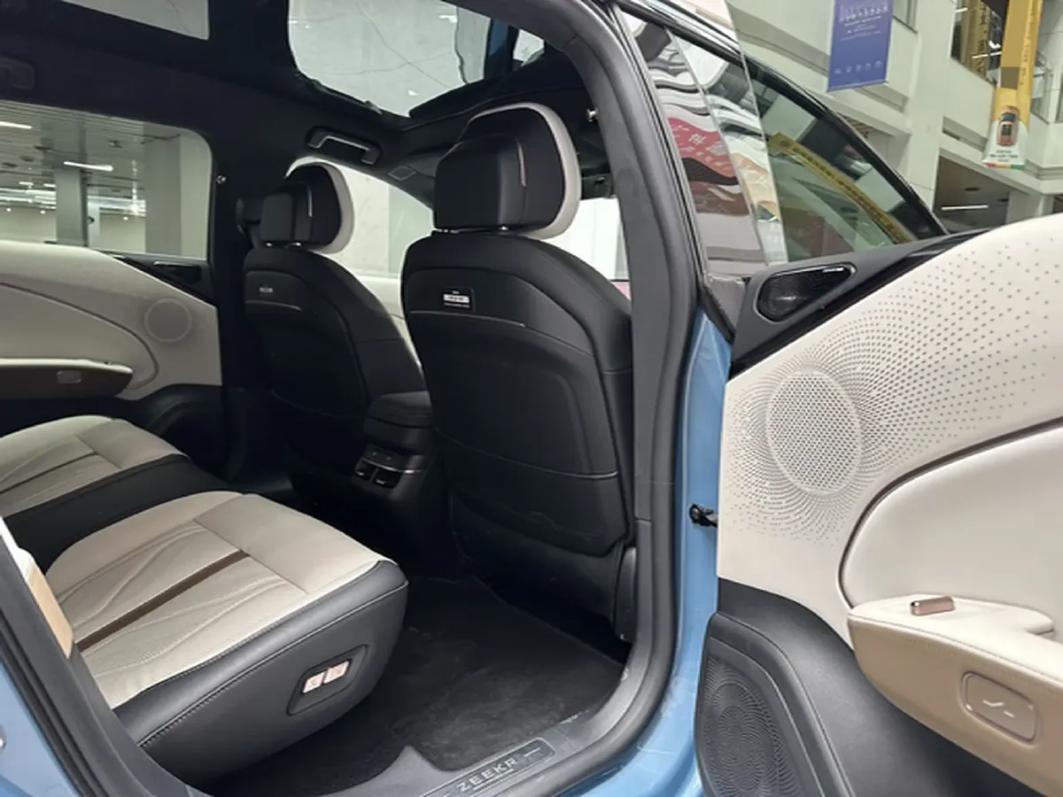 2025 Zeekr 007GT BEV 75KWH,autocango,china used car exporter,china ev exporter,chinese used car exporter,chinese used ev exporter