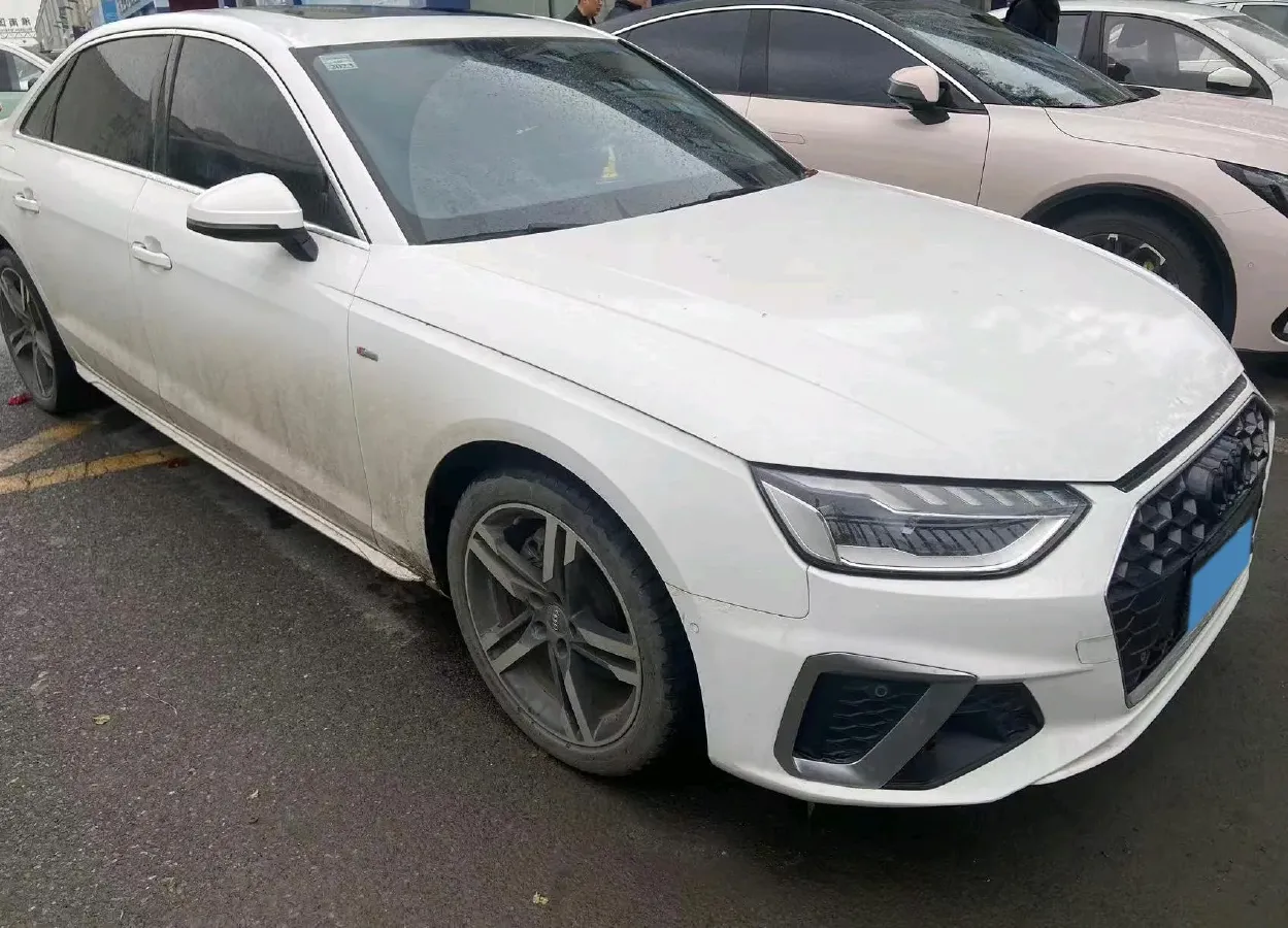 2020 Audi A4L 2.0T 190HP L4 7DCT,autocango,china used car exporter,china ev exporter,chinese used car exporter,chinese used ev exporter