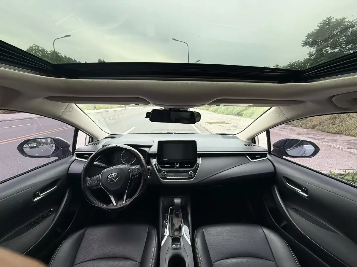 2021 Toyota Corolla 1.2T 116HP L4 CVT,autocango,china used car exporter,china ev exporter,chinese used car exporter,chinese used ev exporter