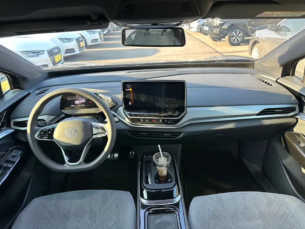 2022 Chevrolet Menlo BEV 61.1KWH,autocango,china used car exporter,china ev exporter,chinese used car exporter,chinese used ev exporter