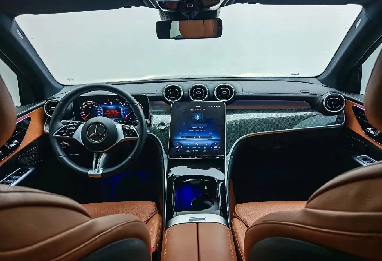 2024 Mercedes-Benz GLC Class 2.0T 204HP L4 9AT,autocango,china used car exporter,china ev exporter,chinese used car exporter,chinese used ev exporter