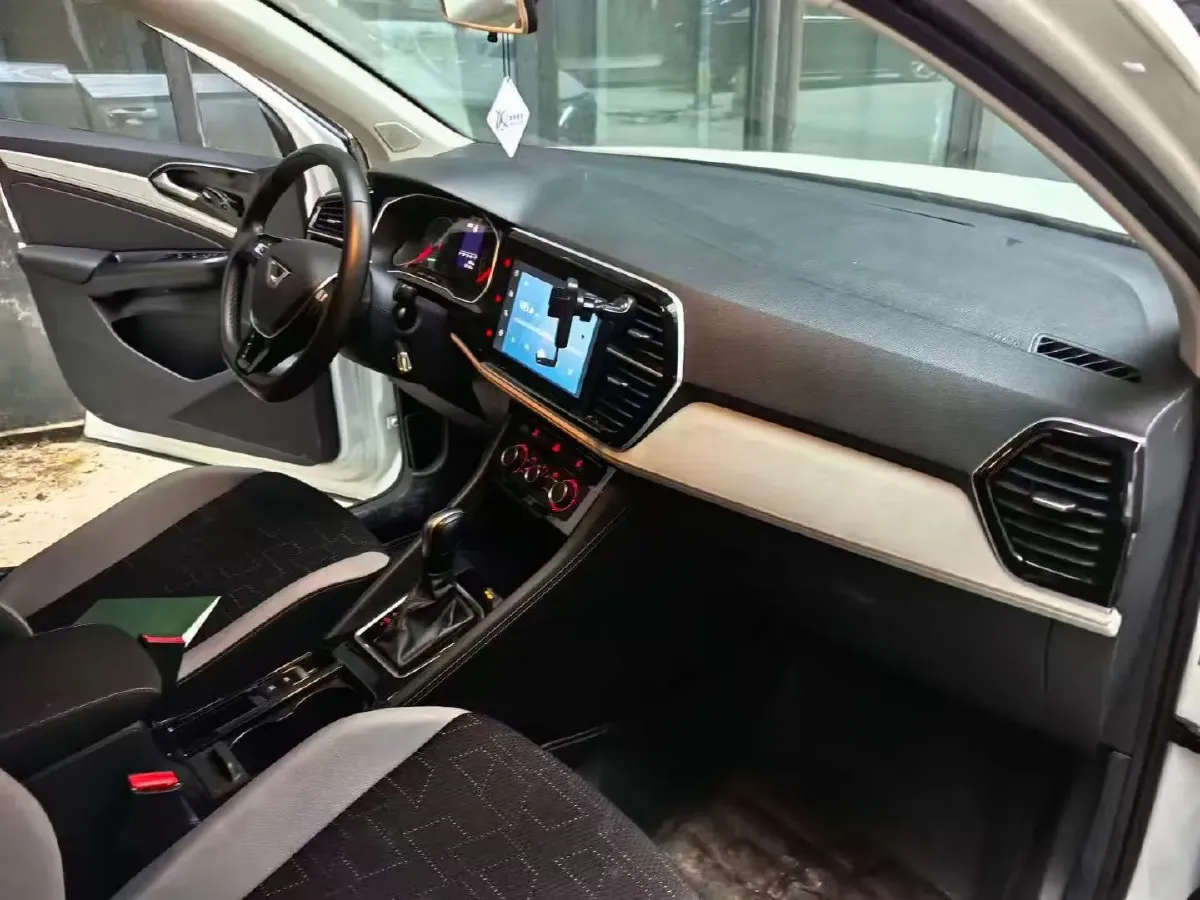 2024 Jetta VS5 1.4T 150HP L4 6AT,autocango,china used car exporter,china ev exporter,chinese used car exporter,chinese used ev exporter