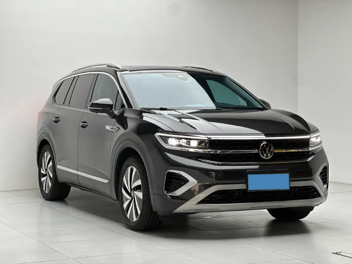 2021 Volkswagen Talagon 2.0T 220HP L4 7DCT,autocango,china used car exporter,china ev exporter,chinese used car exporter,chinese used ev exporter