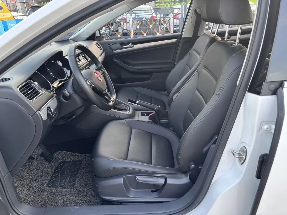 2018 Volkswagen Sagitar 1.2T 110HP L4 7DCT,autocango,china used car exporter,china ev exporter,chinese used car exporter,chinese used ev exporter