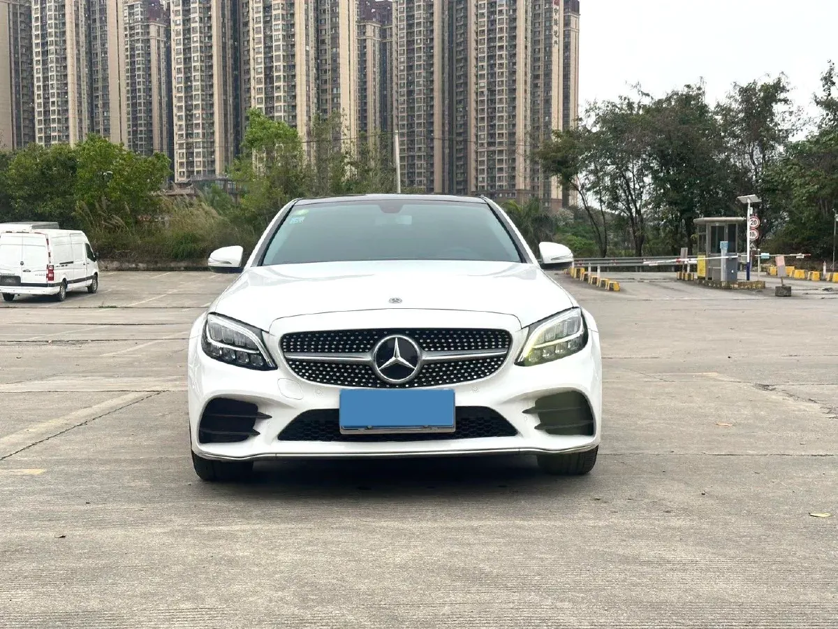 2020 Mercedes-Benz C Class 1.5T 184HP L4 9AT,autocango,china used car exporter,china ev exporter,chinese used car exporter,chinese used ev exporter