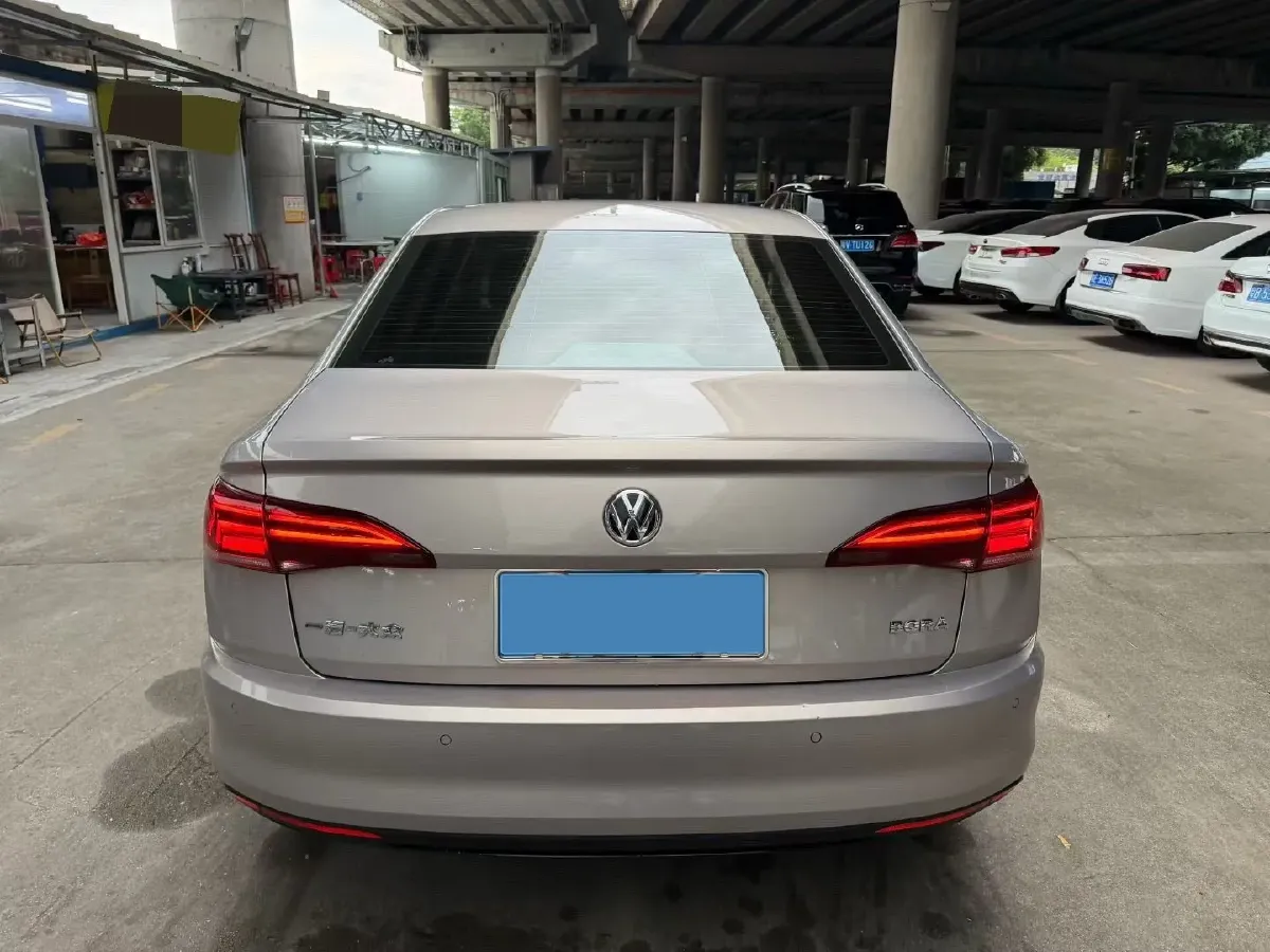 2020 Volkswagen Bora 1.5L 113HP L4 6AT,autocango,china used car exporter,china ev exporter,chinese used car exporter,chinese used ev exporter