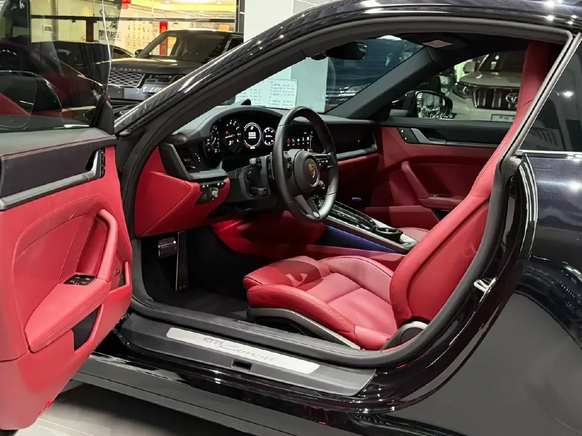 2023 Porsche 911 3.0T 385HP H6 8DCT,autocango,china used car exporter,china ev exporter,chinese used car exporter,chinese used ev exporter