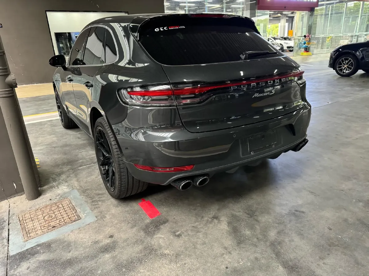 2018 Porsche Macan 2.0T 252HP L4 7DCT,autocango,china used car exporter,china ev exporter,chinese used car exporter,chinese used ev exporter