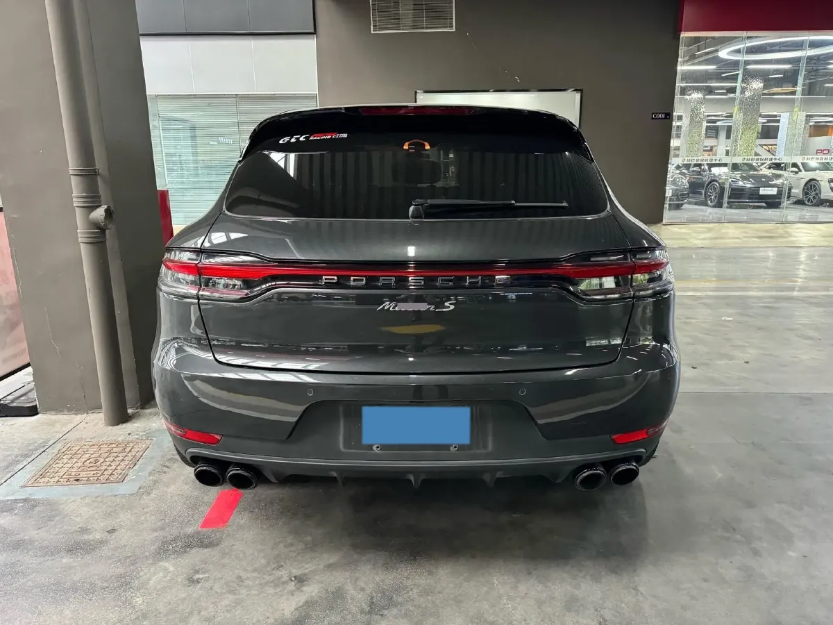 2018 Porsche Macan 2.0T 252HP L4 7DCT,autocango,china used car exporter,china ev exporter,chinese used car exporter,chinese used ev exporter