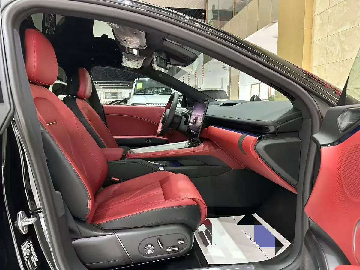 2026 Chery Tiggo 9 2.0T 261HP L4 8AT,autocango,china used car exporter,china ev exporter,chinese used car exporter,chinese used ev exporter