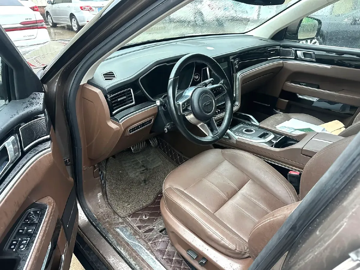 2017 Zotye T700 2.0T 190HP L4 8AT,autocango,china used car exporter,china ev exporter,chinese used car exporter,chinese used ev exporter