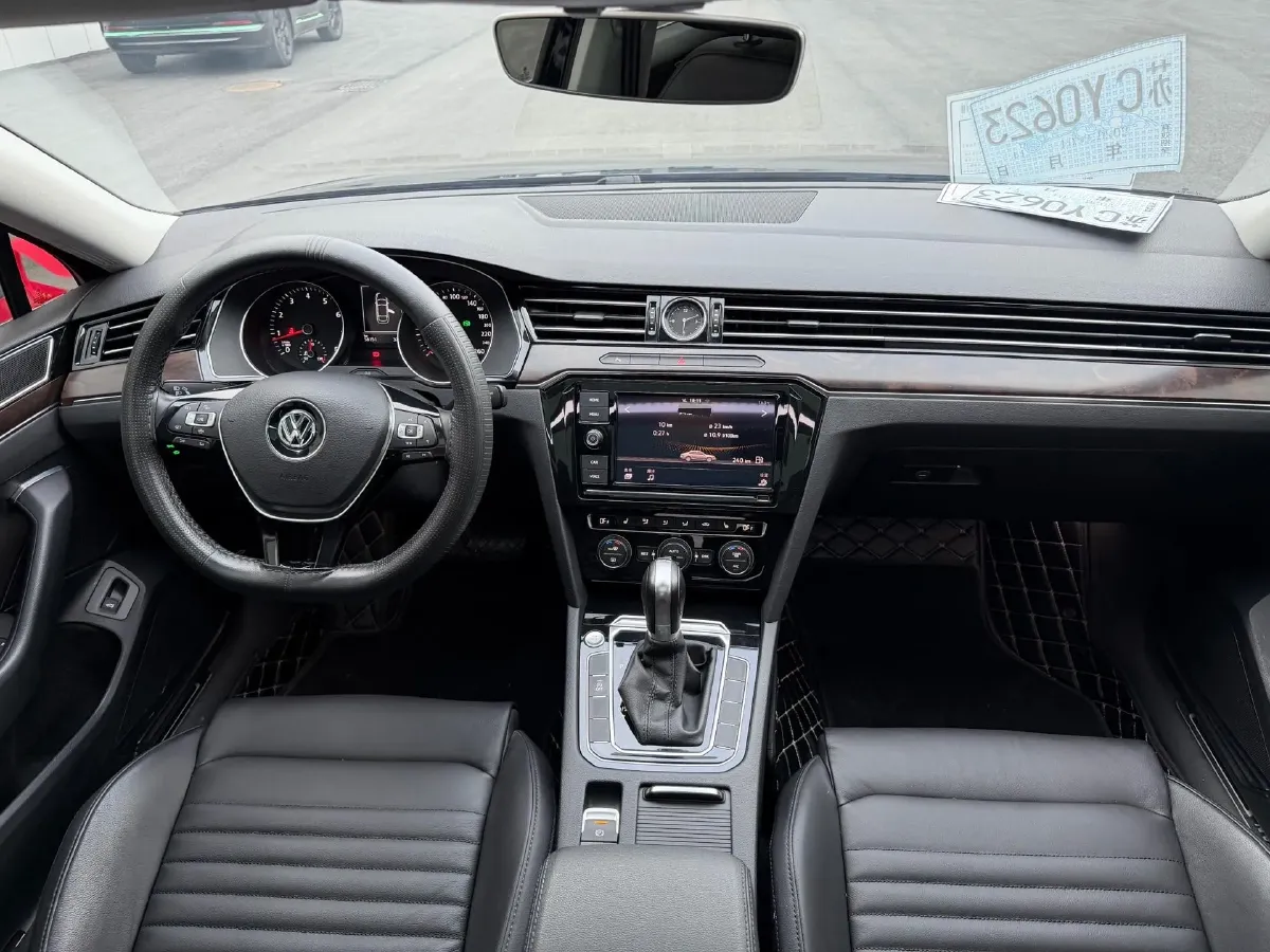 2018 Volkswagen Magotan 1.8T 180HP L4 7DCT,autocango,china used car exporter,china ev exporter,chinese used car exporter,chinese used ev exporter