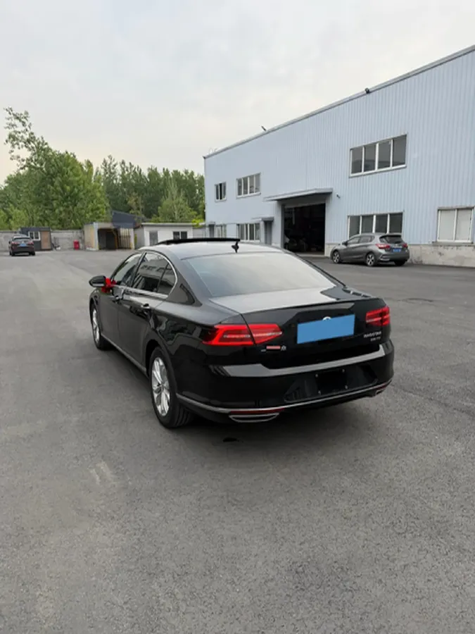 2018 Volkswagen Magotan 1.8T 180HP L4 7DCT,autocango,china used car exporter,china ev exporter,chinese used car exporter,chinese used ev exporter