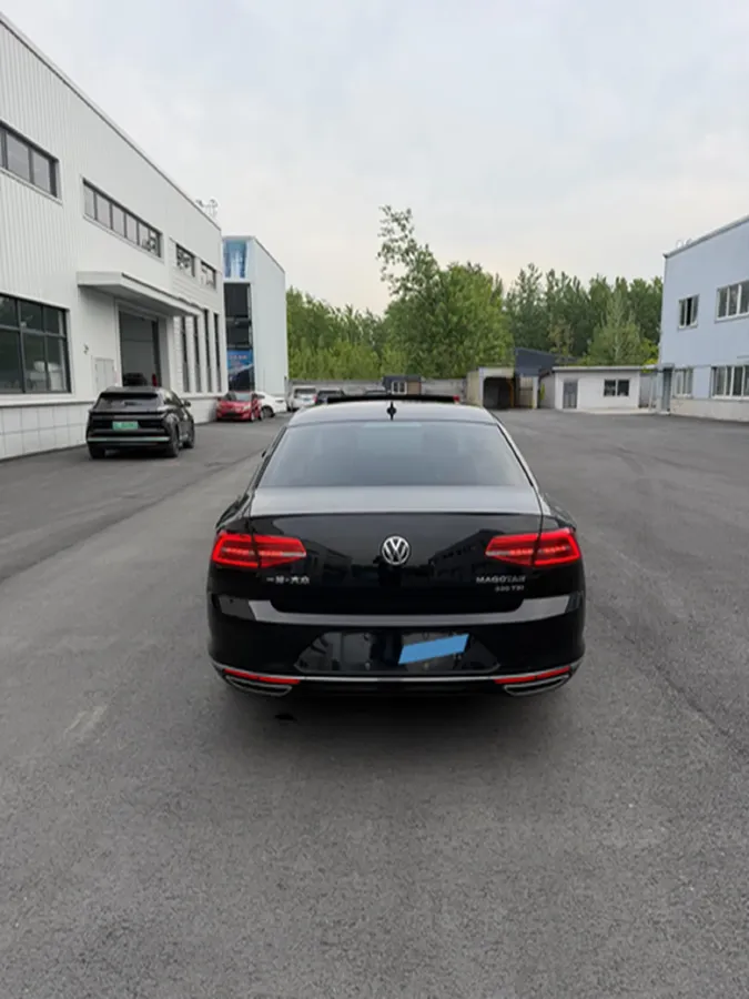 2018 Volkswagen Magotan 1.8T 180HP L4 7DCT,autocango,china used car exporter,china ev exporter,chinese used car exporter,chinese used ev exporter