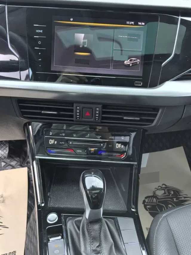 2024 Volkswagen Passat 2.0T 186HP L4 7DCT,autocango,china used car exporter,china ev exporter,chinese used car exporter,chinese used ev exporter