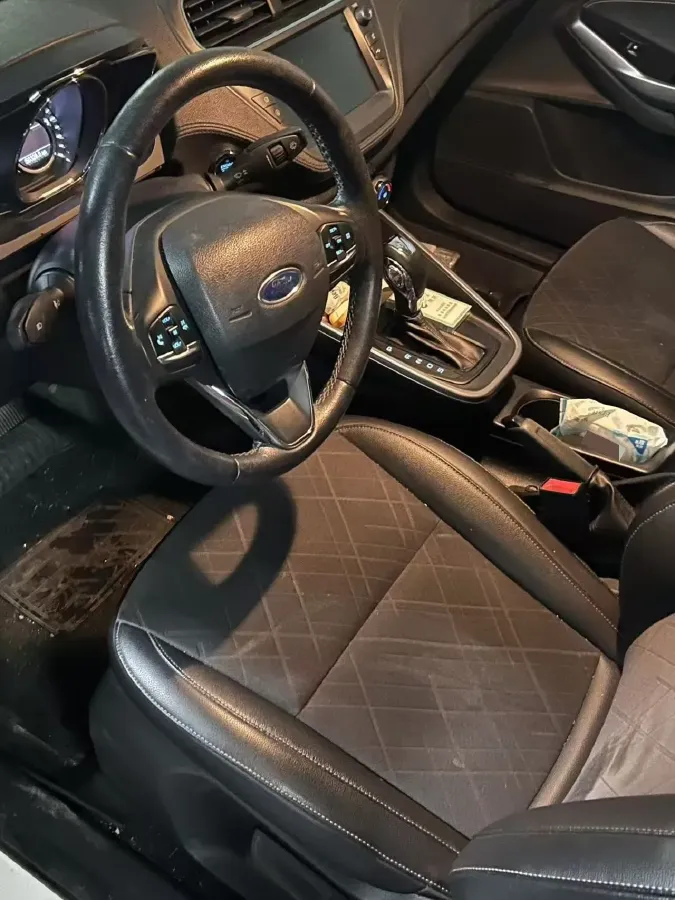 2019 Ford Escort 1.5L 122HP L3 6AT,autocango,china used car exporter,china ev exporter,chinese used car exporter,chinese used ev exporter