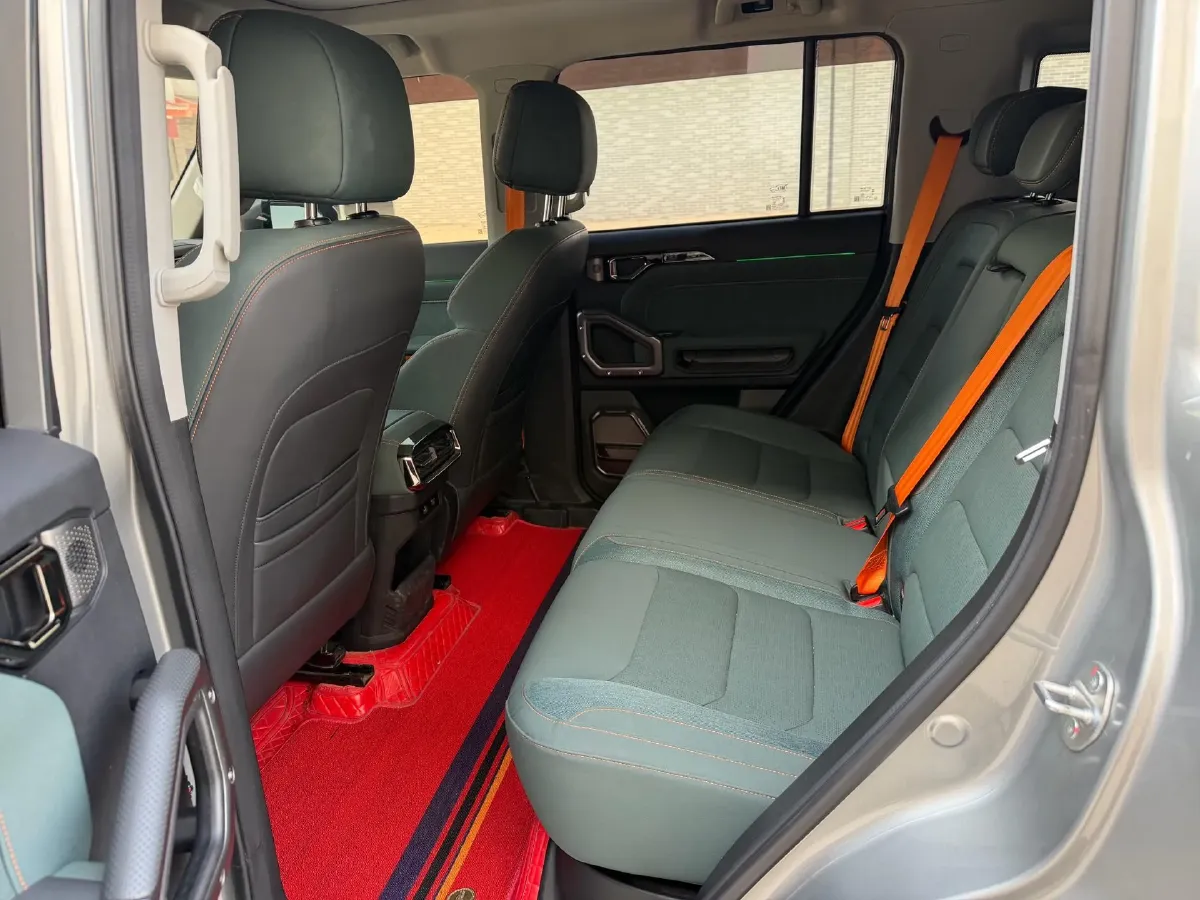 2023 Jetour Traveller 2.0T 254HP L4 7DCT,autocango,china used car exporter,china ev exporter,chinese used car exporter,chinese used ev exporter