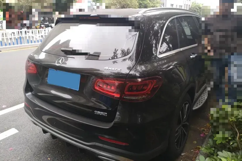 2021 Mercedes-Benz GLC Class 2.0T 258HP L4 9AT,autocango,china used car exporter,china ev exporter,chinese used car exporter,chinese used ev exporter