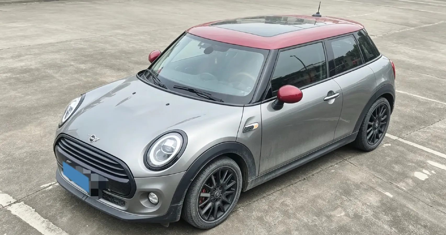 2019 MINI MINI 1.5T 136HP L3 7DCT,autocango,china used car exporter,china ev exporter,chinese used car exporter,chinese used ev exporter