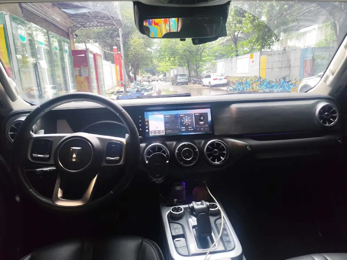 2021 Tank 300 2.0T 227HP L4 8AT,autocango,china used car exporter,china ev exporter,chinese used car exporter,chinese used ev exporter