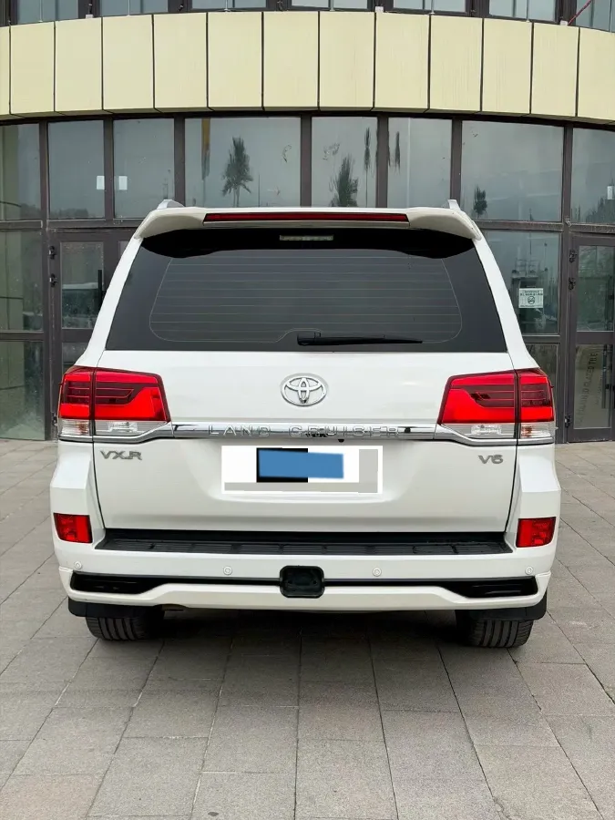 2015 Toyota Land Cruiser 4.0L 275HP V6 5AT,autocango,china used car exporter,china ev exporter,chinese used car exporter,chinese used ev exporter