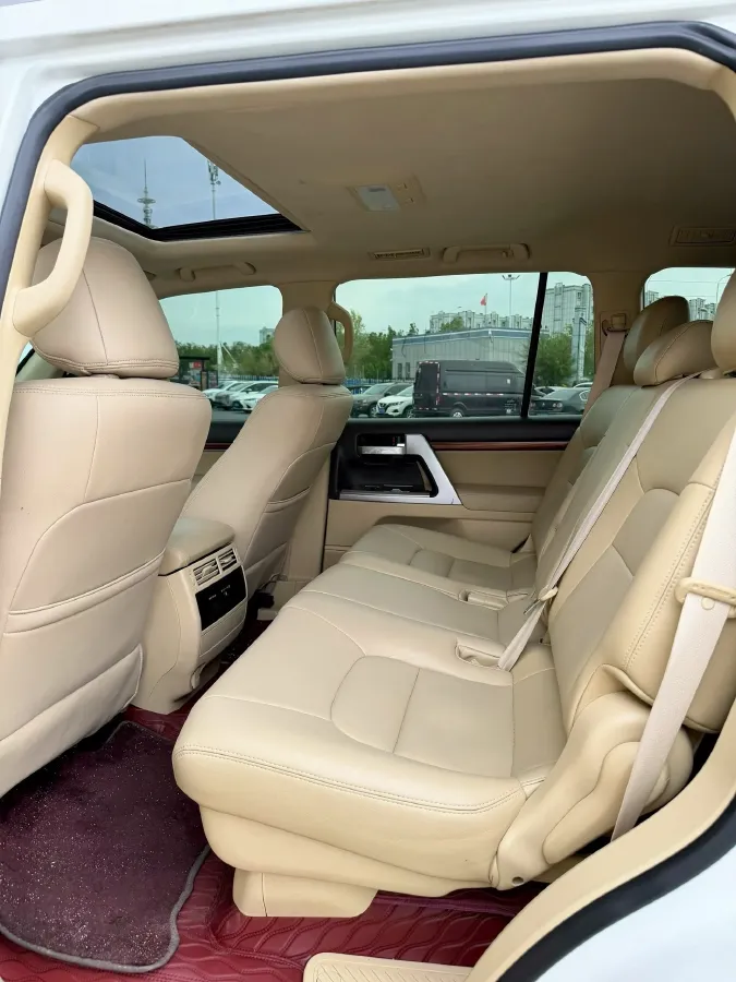 2015 Toyota Land Cruiser 4.0L 275HP V6 5AT,autocango,china used car exporter,china ev exporter,chinese used car exporter,chinese used ev exporter