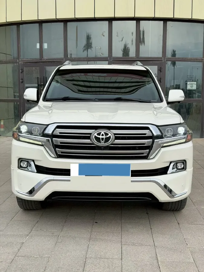 2015 Toyota Land Cruiser 4.0L 275HP V6 5AT,autocango,china used car exporter,china ev exporter,chinese used car exporter,chinese used ev exporter