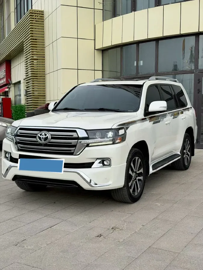 2015 Toyota Land Cruiser 4.0L 275HP V6 5AT,autocango,china used car exporter,china ev exporter,chinese used car exporter,chinese used ev exporter