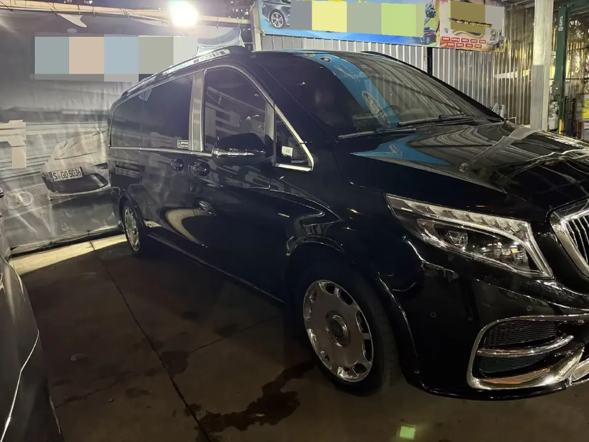 2018 Mercedes-Benz V Class 2.0T 211HP L4 7AT,autocango,china used car exporter,china ev exporter,chinese used car exporter,chinese used ev exporter