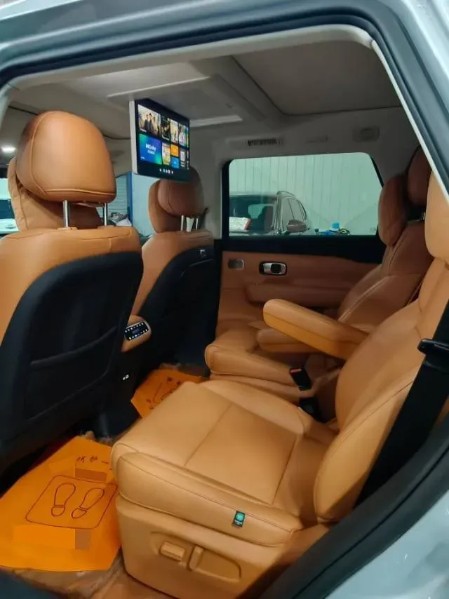 2024 Leapmotor C16 BEV 67.7KWH,autocango,china used car exporter,china ev exporter,chinese used car exporter,chinese used ev exporter